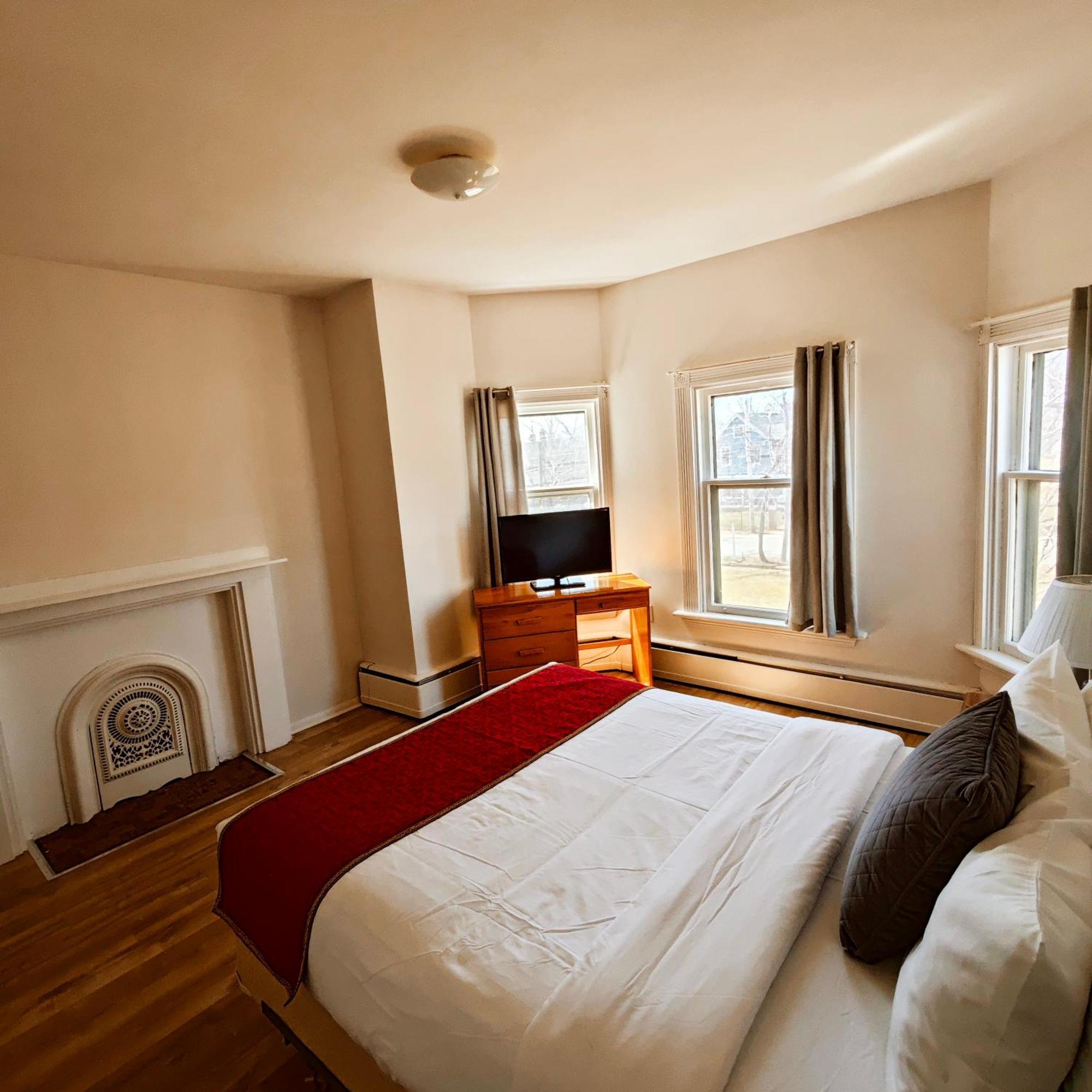 Andy'S Blue House Bed and Breakfast Σάρλοτ Τάουν Εξωτερικό φωτογραφία
